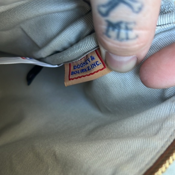 Dooney & Bourke MLB Cardinals Crossbody - Picture 4 of 7